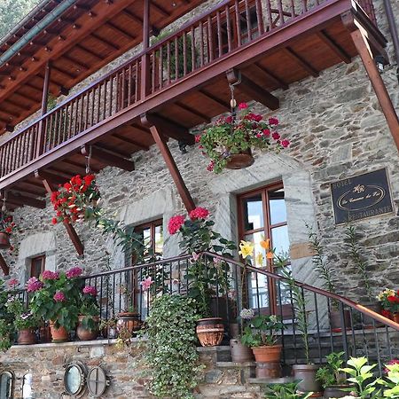 La Casona De Pio Hotel Cudillero Bagian luar foto
